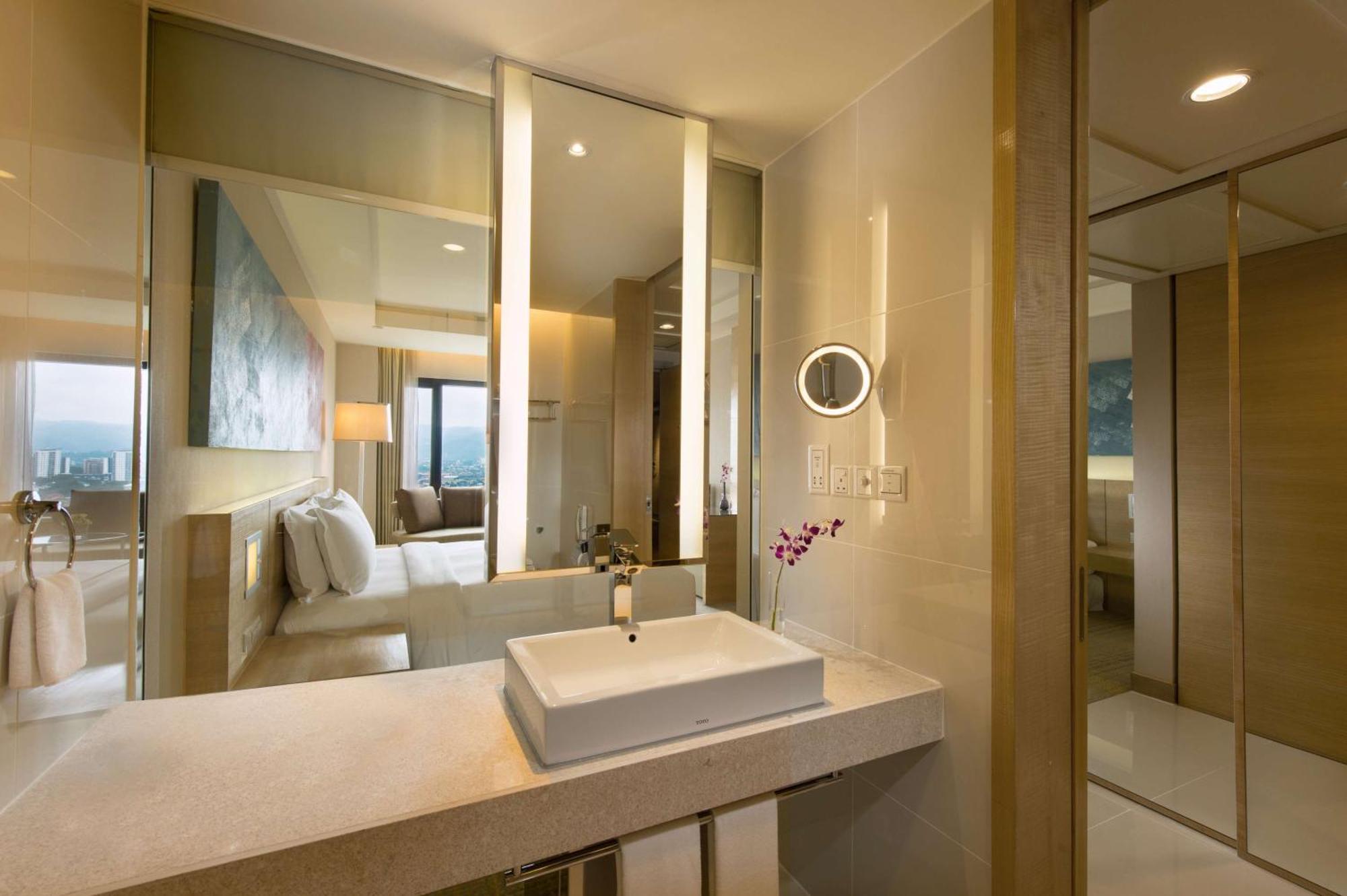 Doubletree By Hilton Kuala Lumpur Ξενοδοχείο Εξωτερικό φωτογραφία