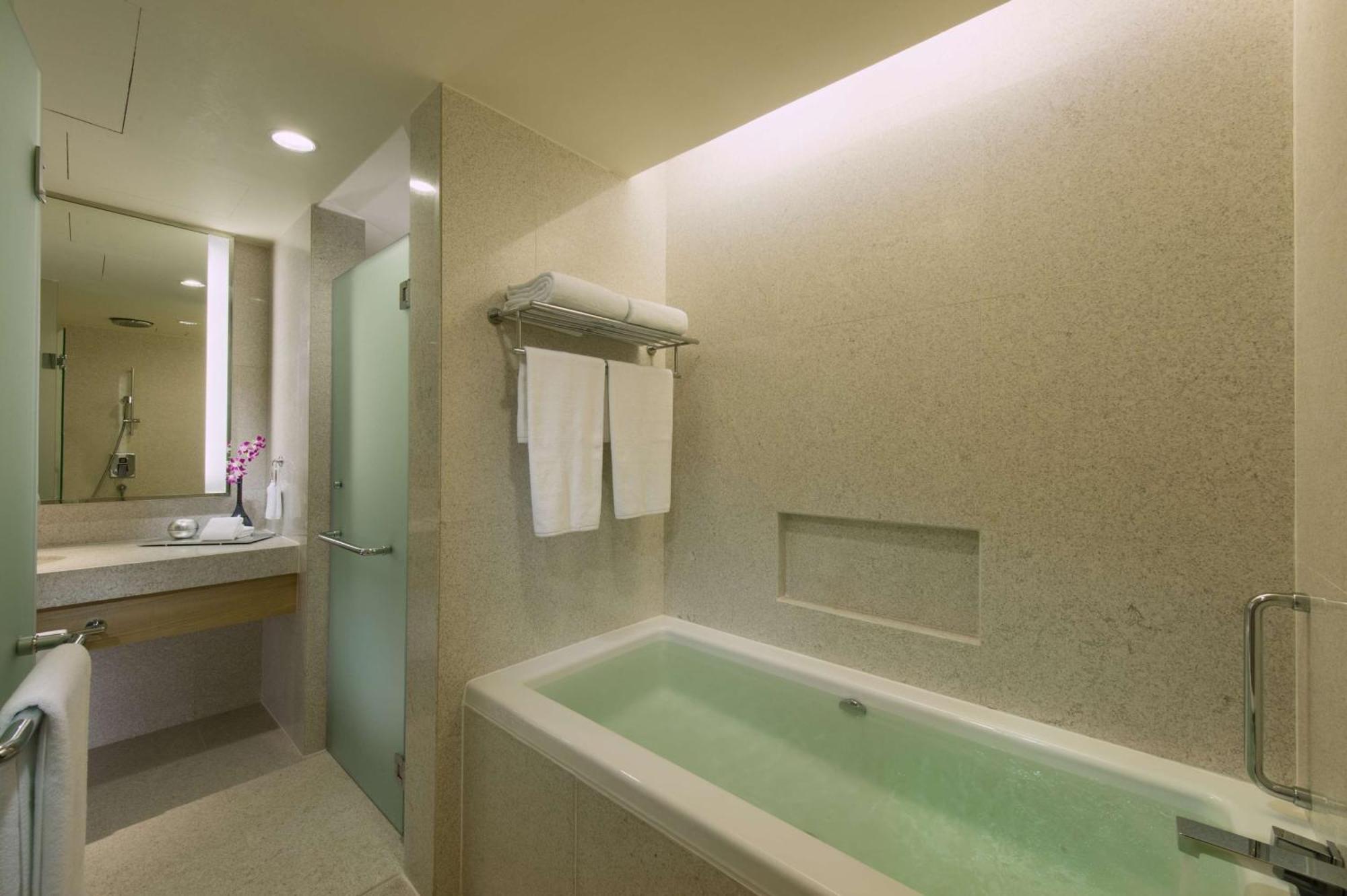 Doubletree By Hilton Kuala Lumpur Ξενοδοχείο Εξωτερικό φωτογραφία